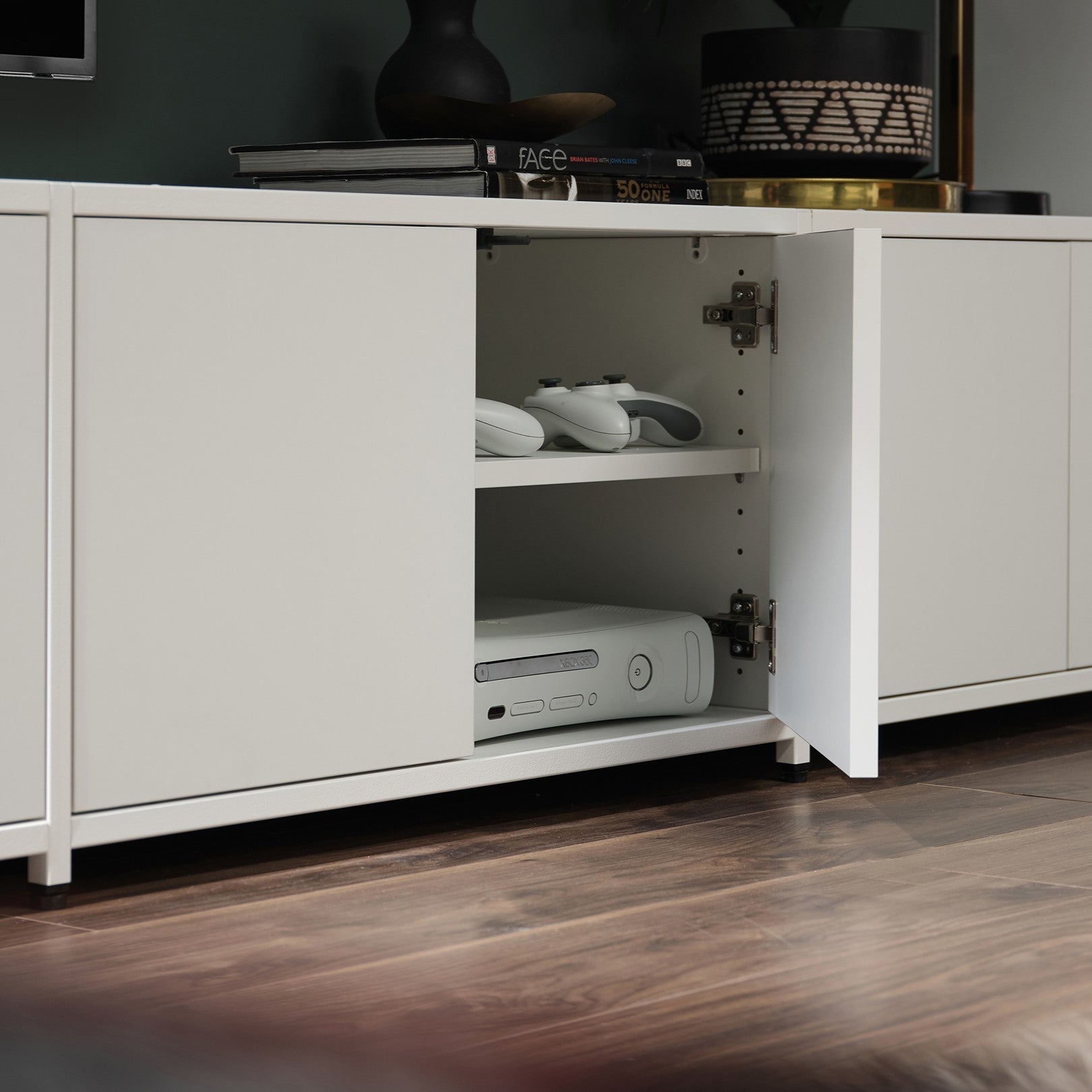 Tidy Home, Tidy Mind: The Mental Benefits of Modular Organisation